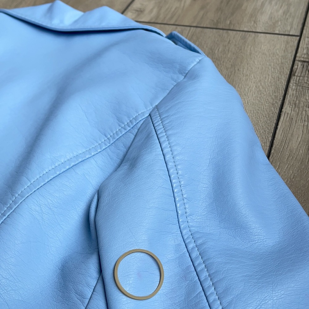 Forever 21 Girl Light Blue Faux Jacket Size 11/12 - Picture 5 of 16